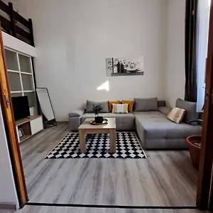 Ena & Marta Apartman