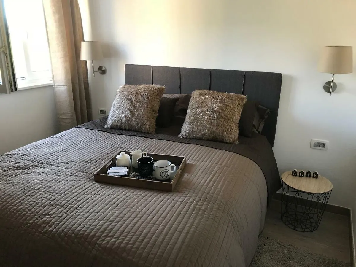 Ultra Apartman Lovran 0*,  Horvátország